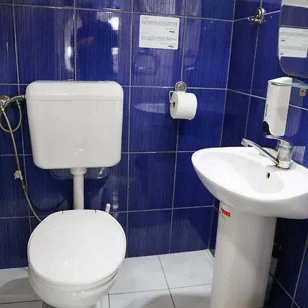 بيت ضيافة Marex Centar