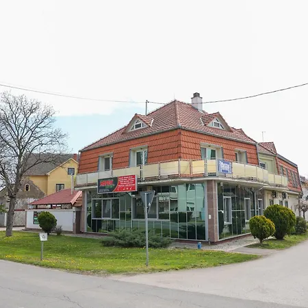 بيت ضيافة Marex Centar Jabuka