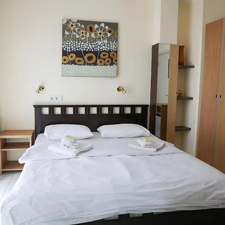 Marex Centar بيت ضيافة Jabuka