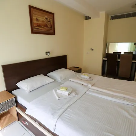 بيت ضيافة Marex Centar Jabuka