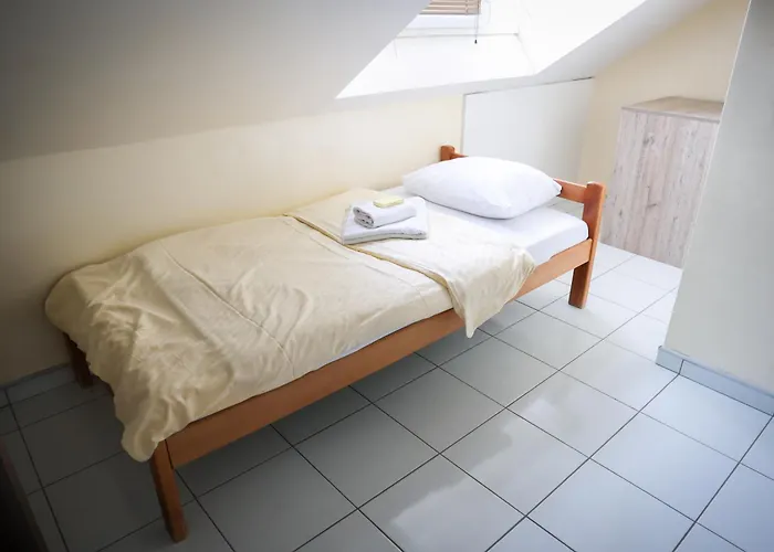 Gasthuis Marex Centar Jabuka