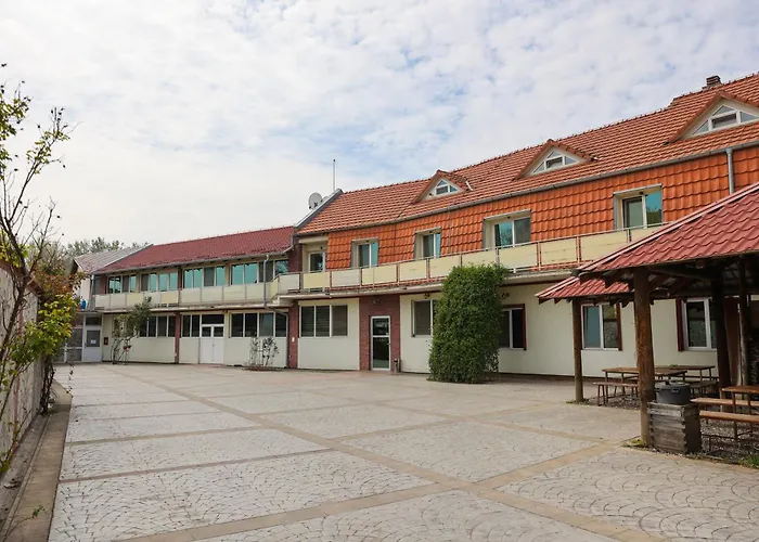 Gasthuis Marex Centar 3*